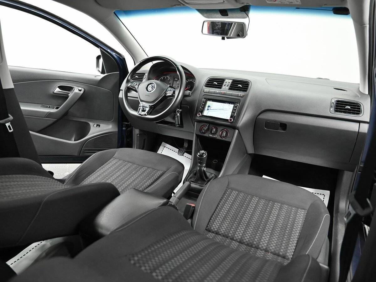 Volkswagen Polo, 2016 - Фото №11