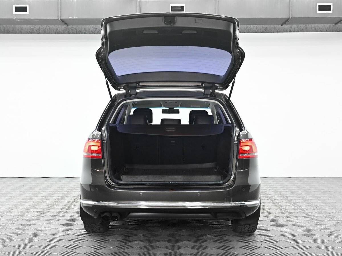 Volkswagen Passat, 2012 - Фото №4