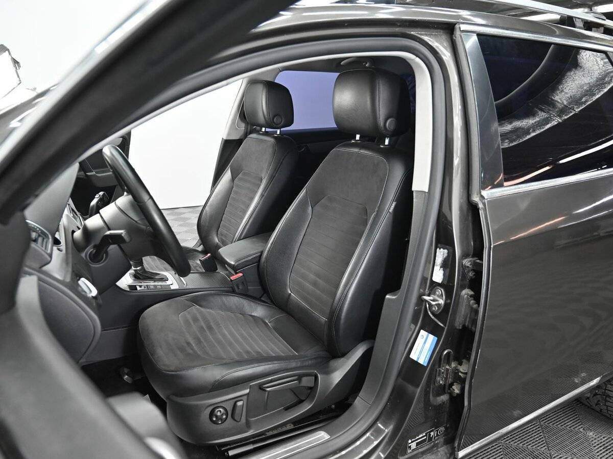 Volkswagen Passat, 2012 - Фото №5