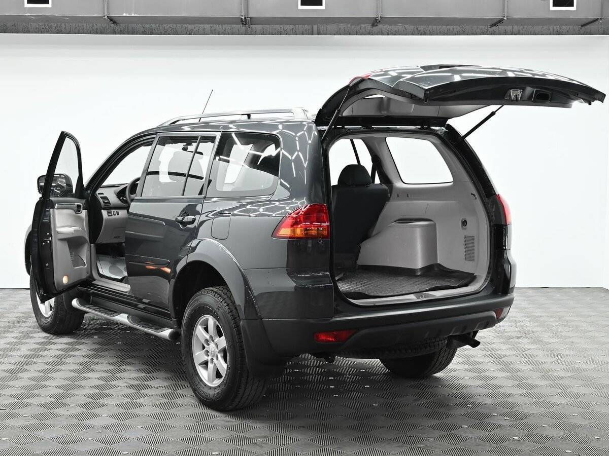 Mitsubishi Pajero Sport, 2012 - Фото №4