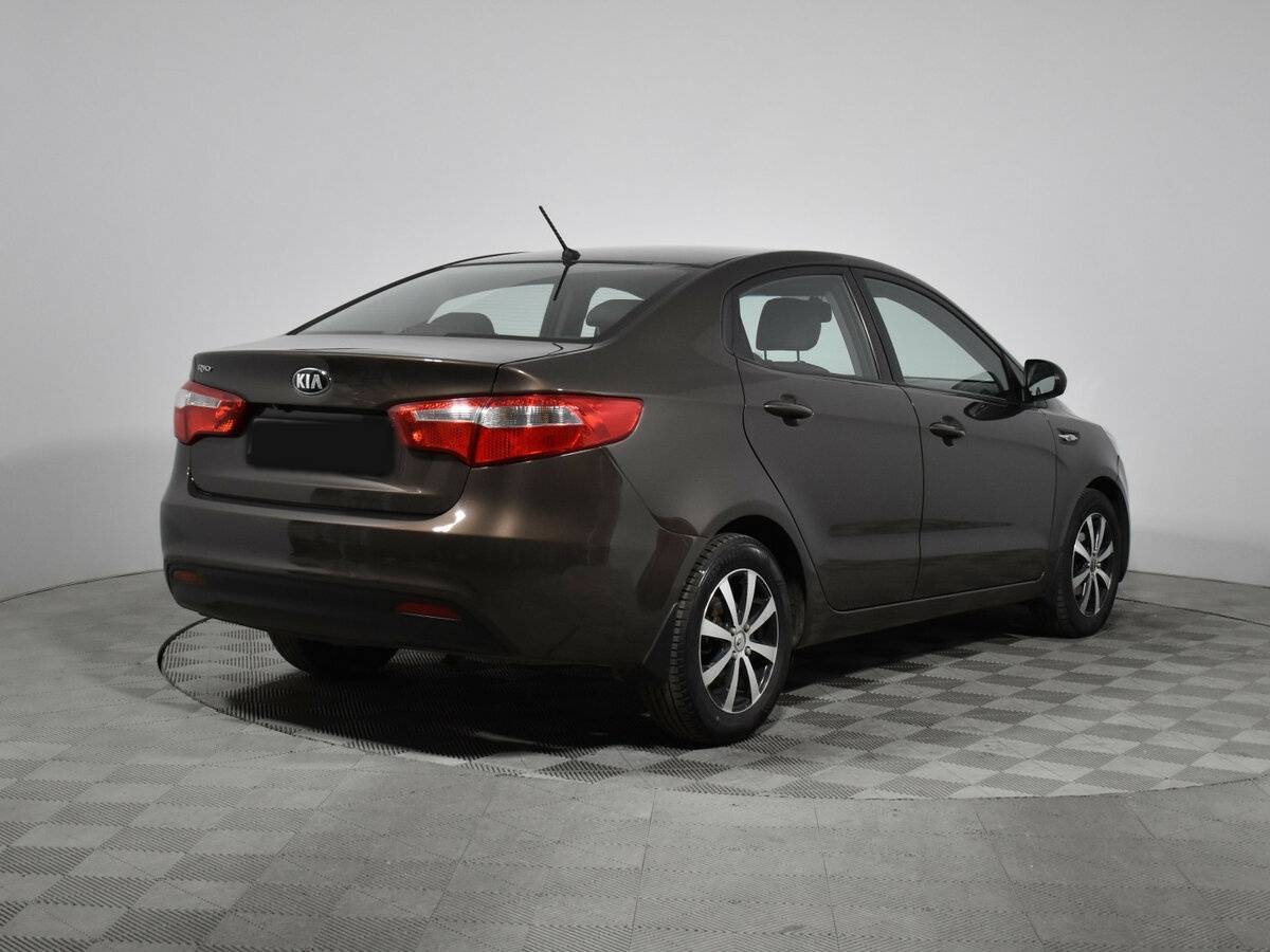 Kia Rio 6-speed, 2014 - Фото №4