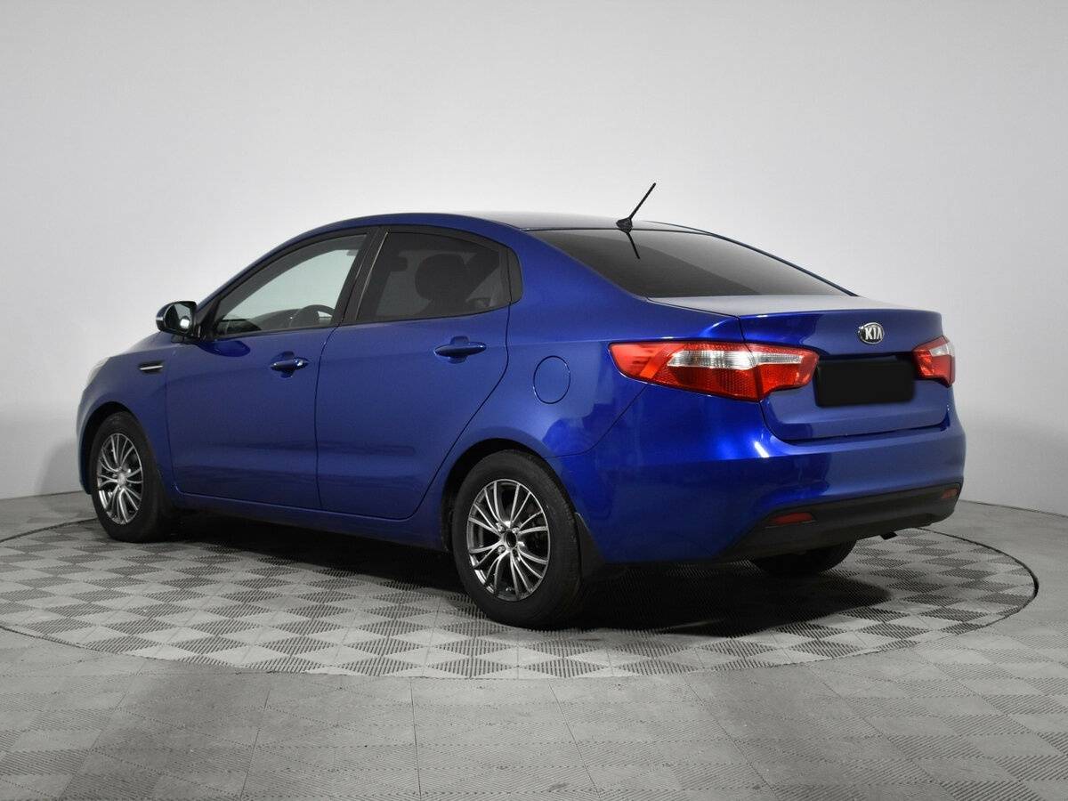 Kia Rio 5-speed, 2013 - Фото №6