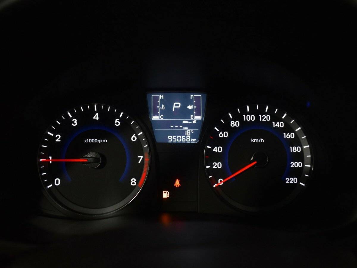 Hyundai Solaris, 2015 - Фото №12