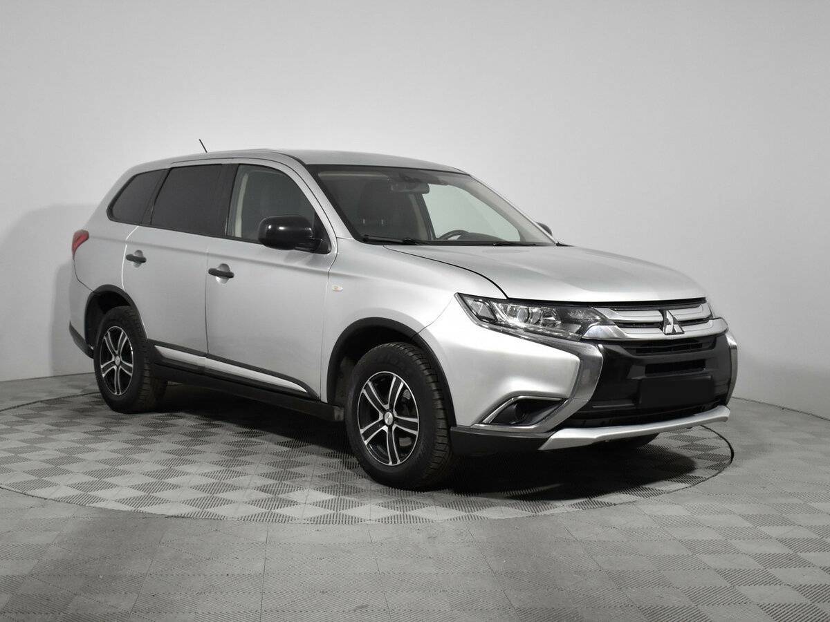 Mitsubishi Outlander, 2015 - Фото №2