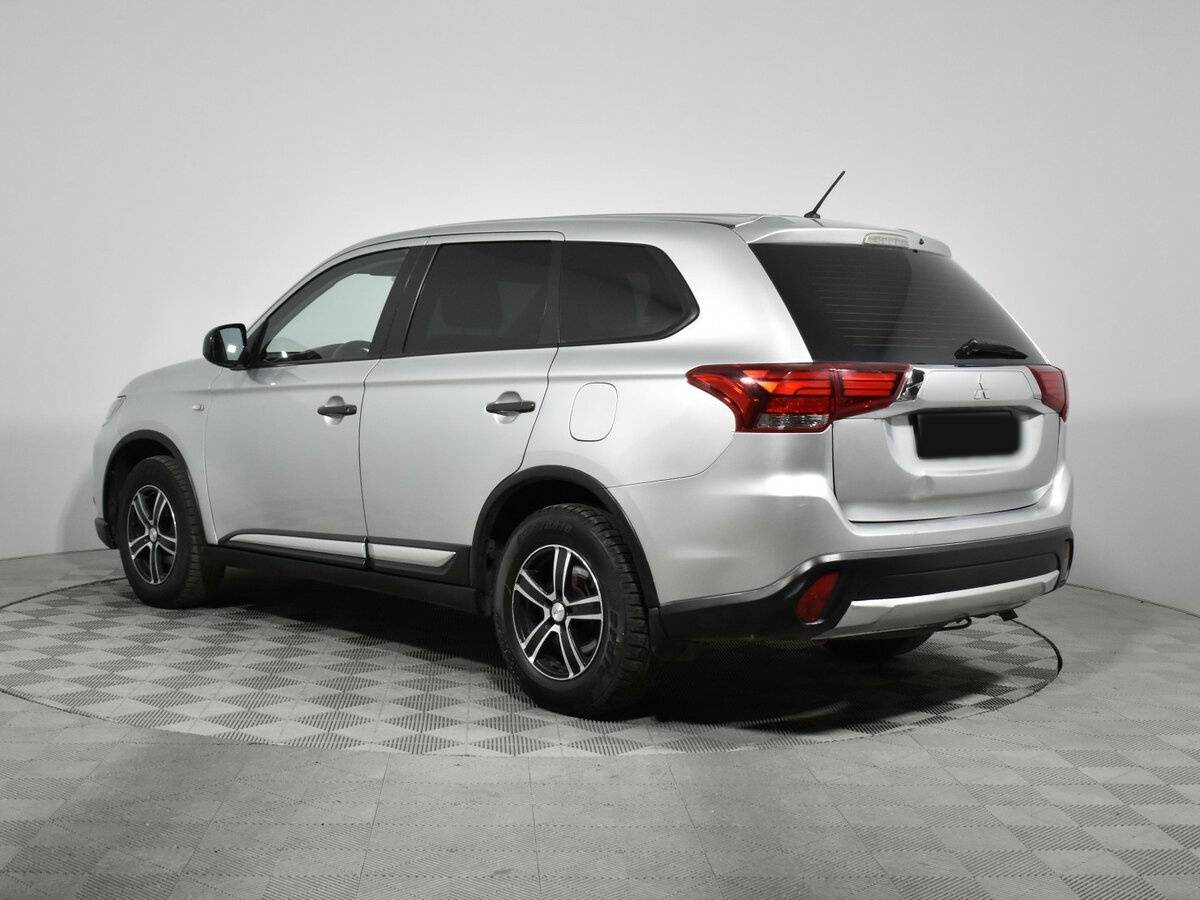 Mitsubishi Outlander, 2015 - Фото №6