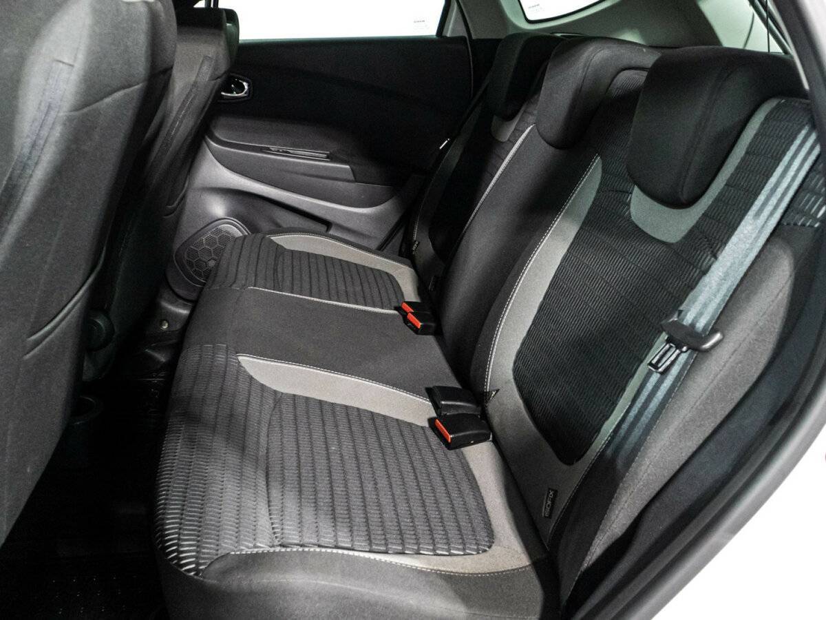 Renault Kaptur, 2017 - Фото №9