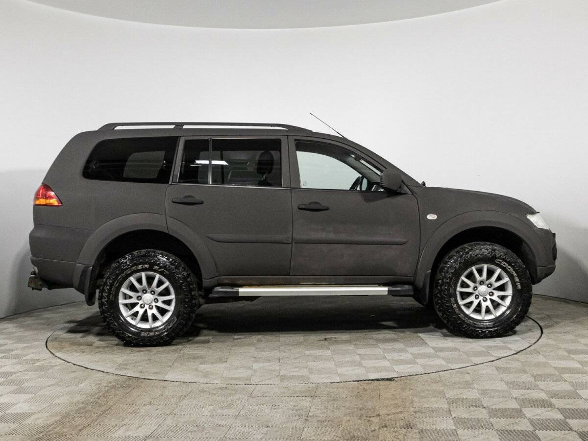 Mitsubishi Pajero Sport, 2012 - Фото №3