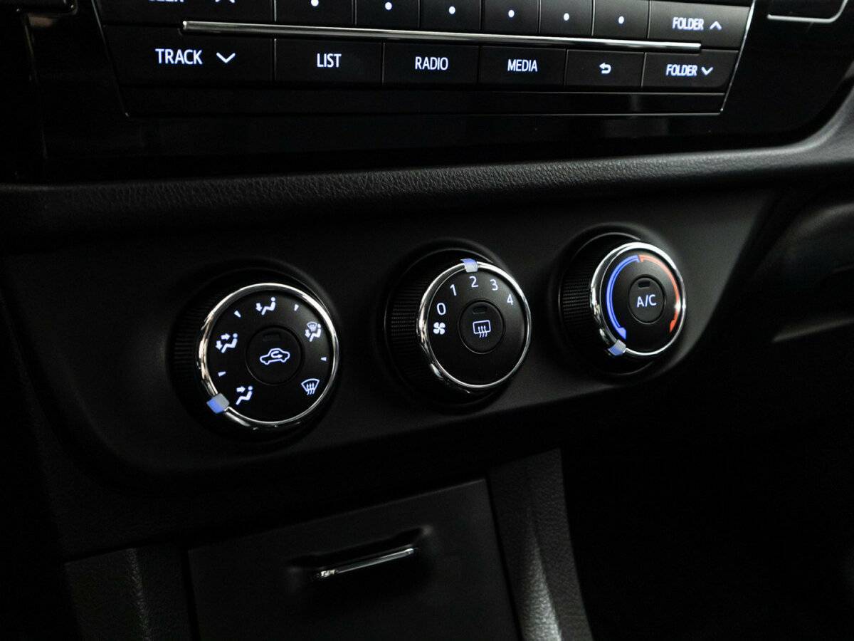 Toyota Corolla, 2013 - Фото №16