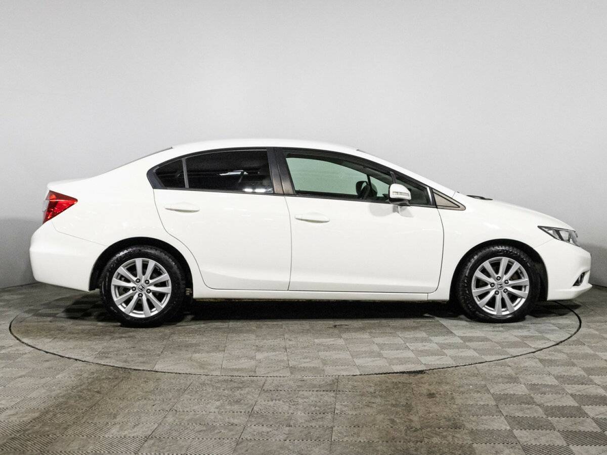 Honda Civic, 2012 - Фото №3