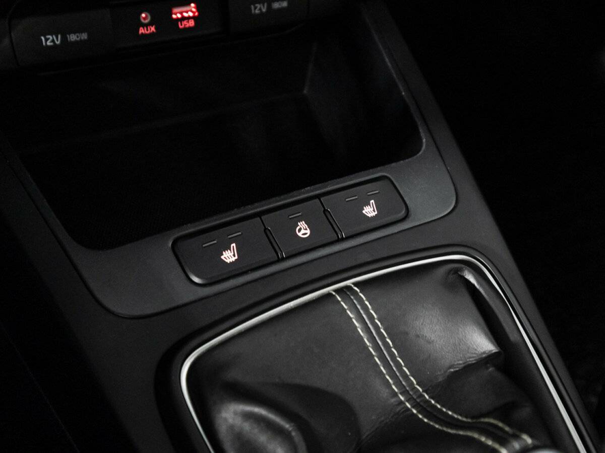 Kia Rio, 2019 - Фото №15