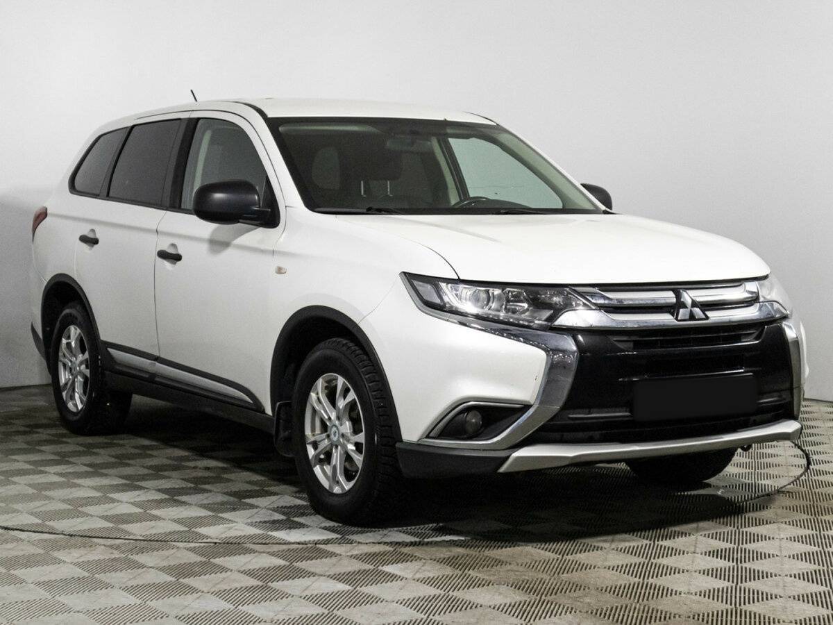 Mitsubishi Outlander, 2016 - Фото №2