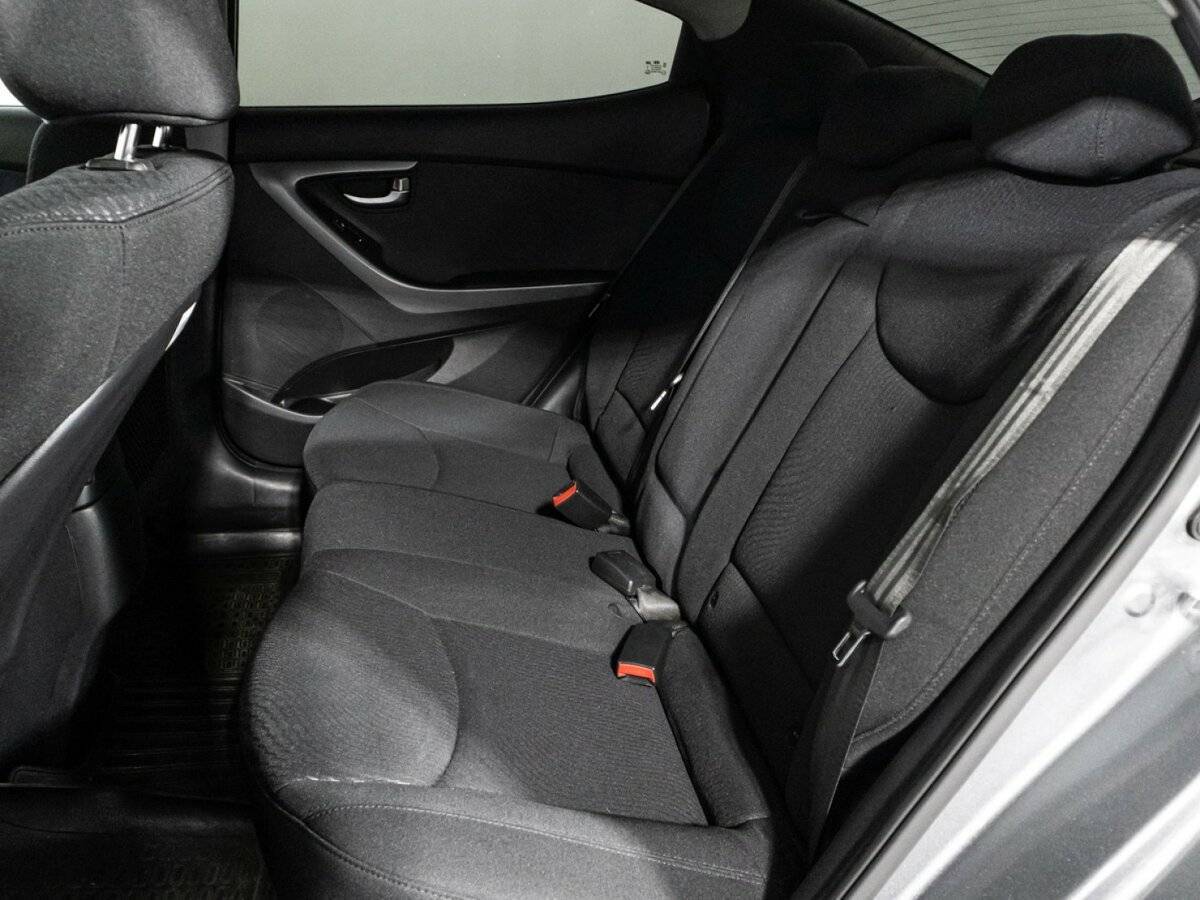 Hyundai Elantra, 2015 - Фото №9