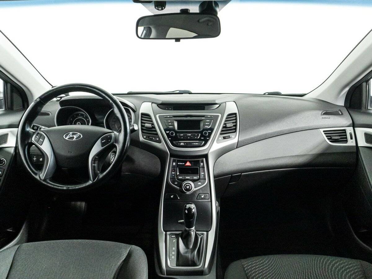 Hyundai Elantra, 2015 - Фото №12