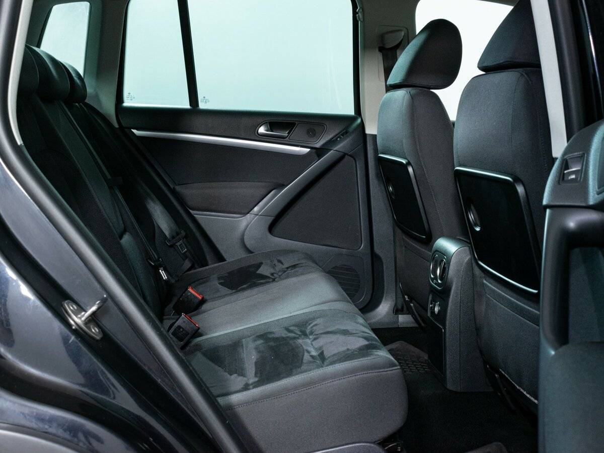 Volkswagen Tiguan, 2013 - Фото №11