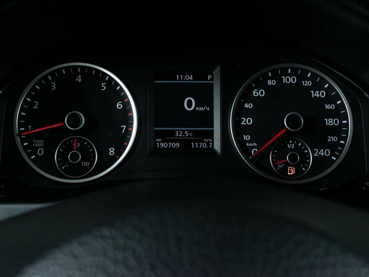 Volkswagen Tiguan, 2013 - Фото №12