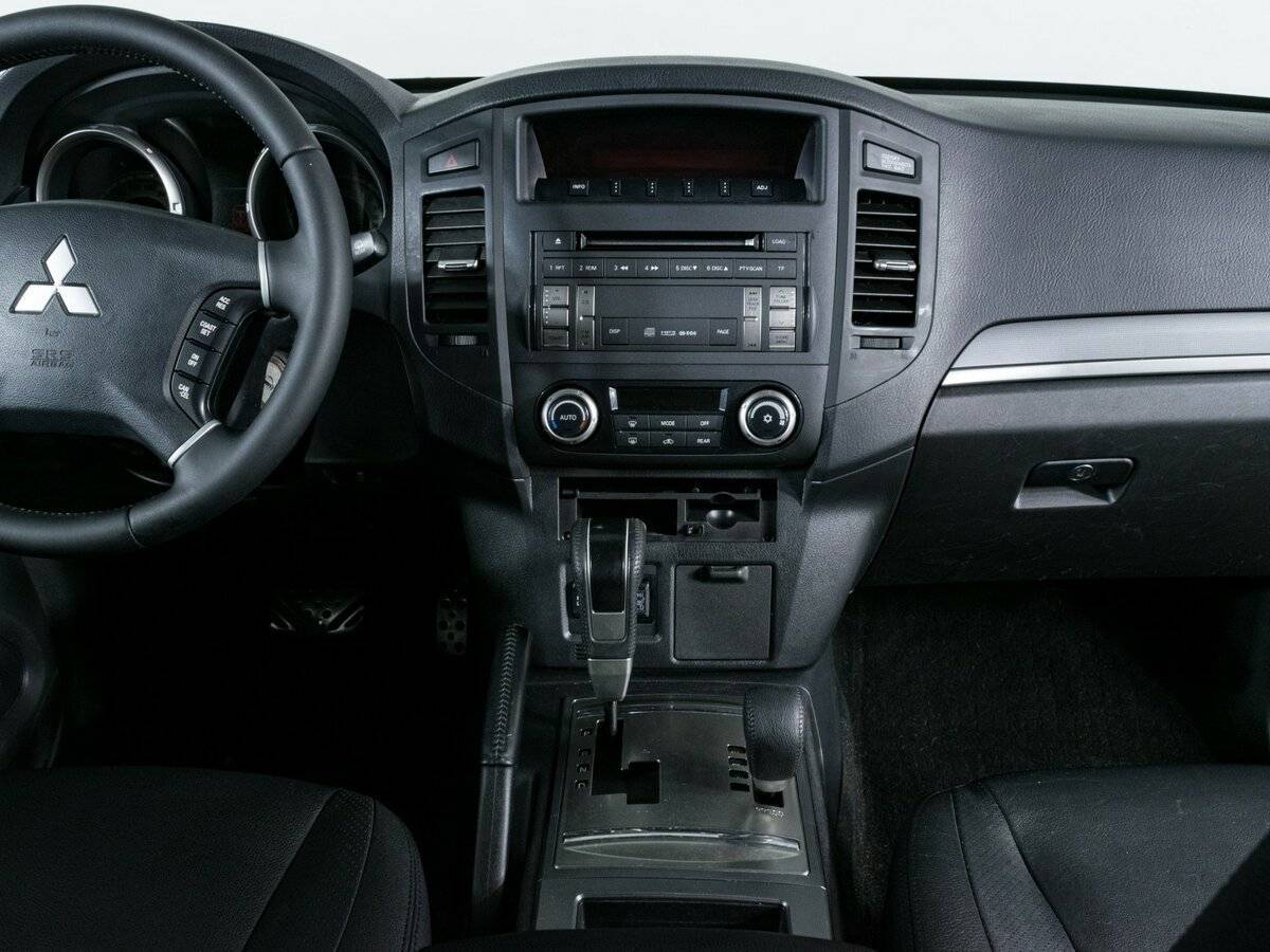 Mitsubishi Pajero, 2013 - Фото №10