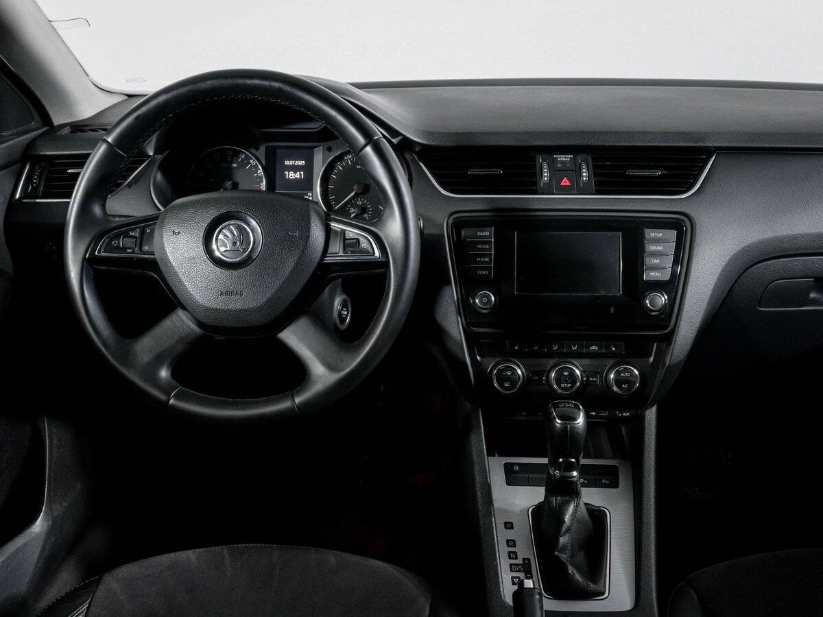 Skoda Octavia, 2015 - Фото №11