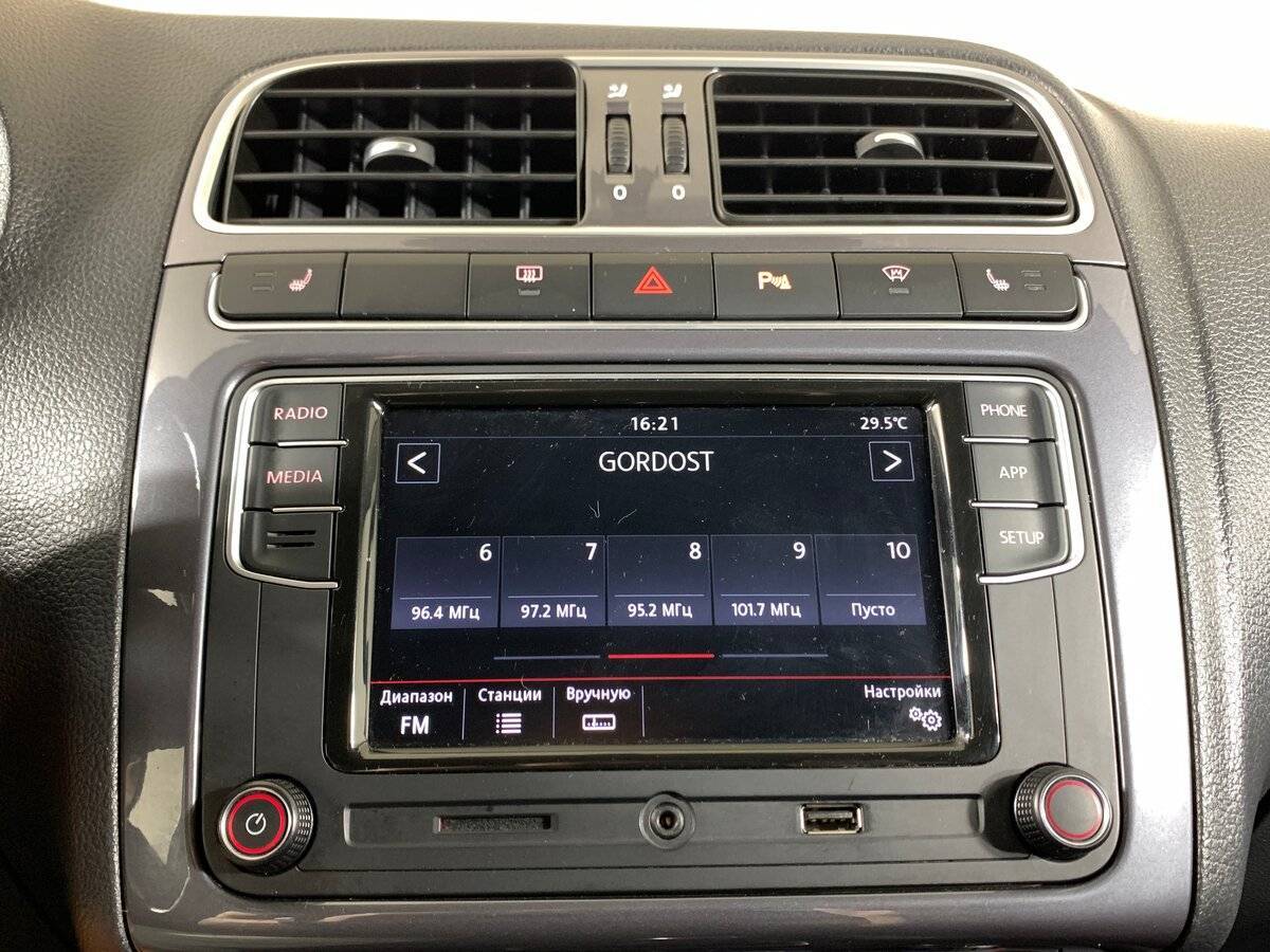 Volkswagen Polo, 2019 - Фото №14