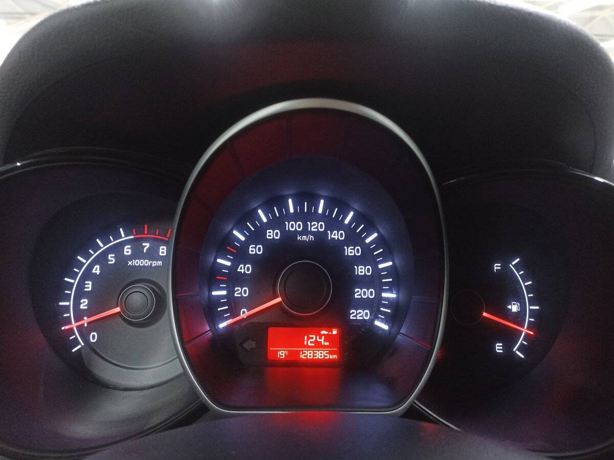 Kia Rio, 2015 - Фото №12