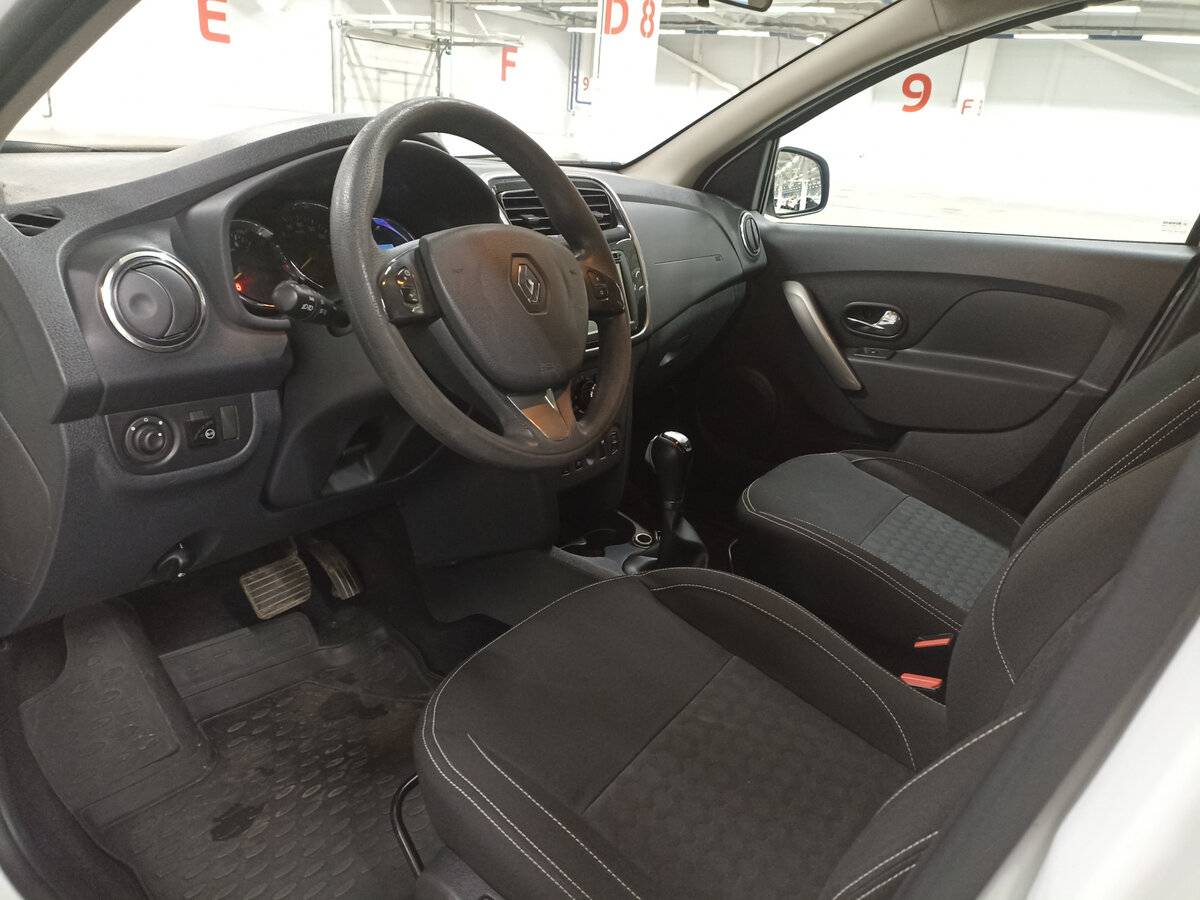 Renault Logan, 2017 - Фото №15