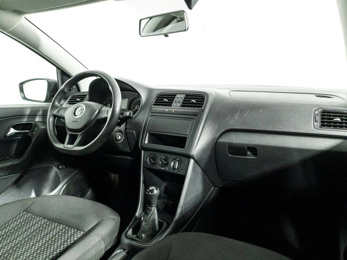 Volkswagen Polo, 2016 - Фото №8