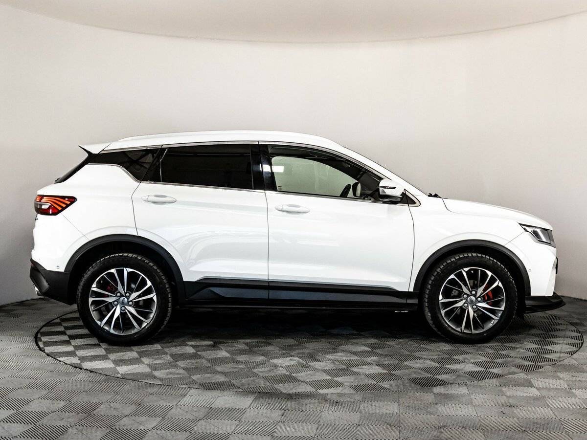 Geely Coolray, 2021 - Фото №3