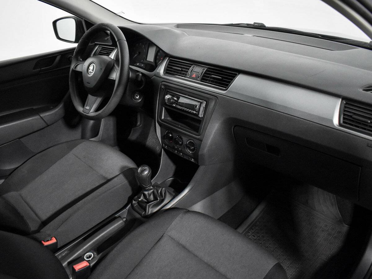 Skoda Rapid, 2014 - Фото №13