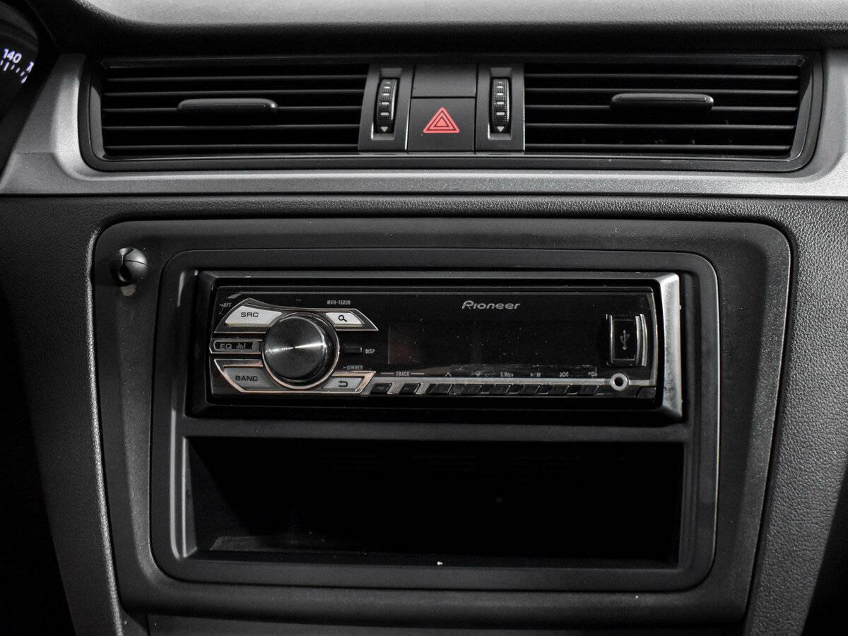 Skoda Rapid, 2014 - Фото №14