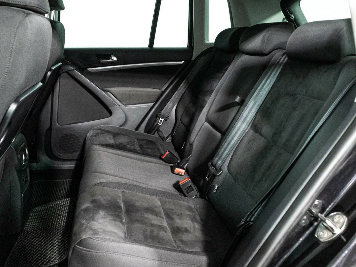 Volkswagen Tiguan, 2012 - Фото №9