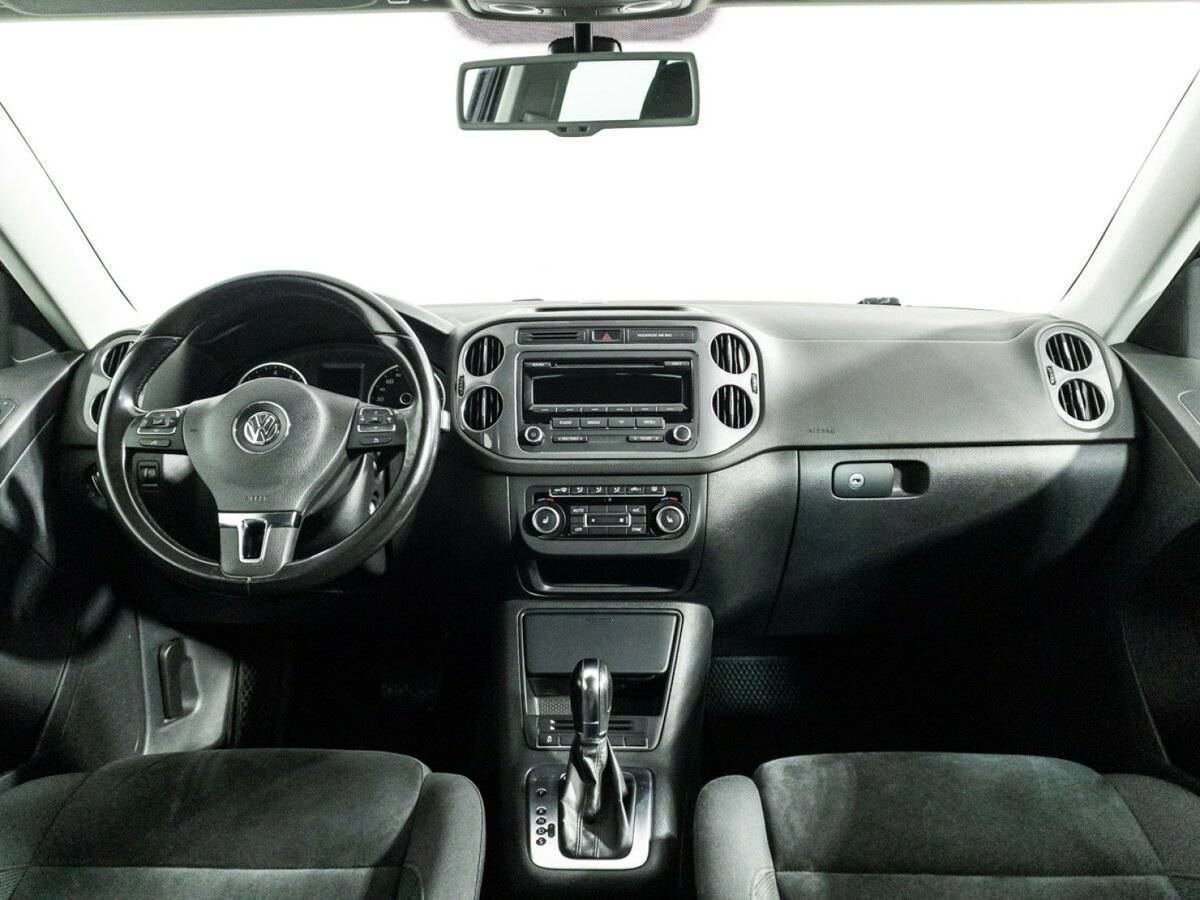 Volkswagen Tiguan, 2012 - Фото №11