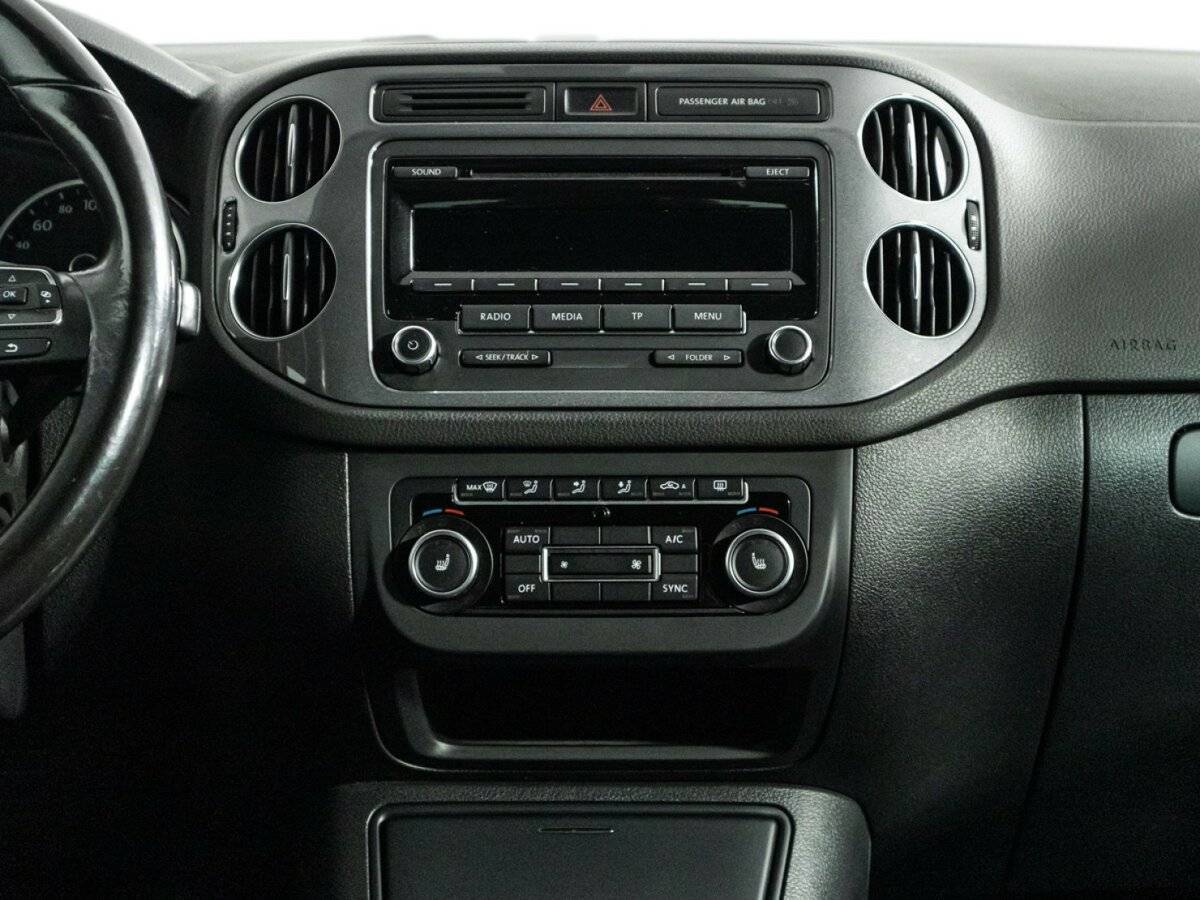 Volkswagen Tiguan, 2012 - Фото №12
