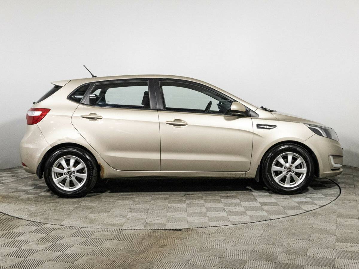 Kia Rio 6-speed, 2014 - Фото №3