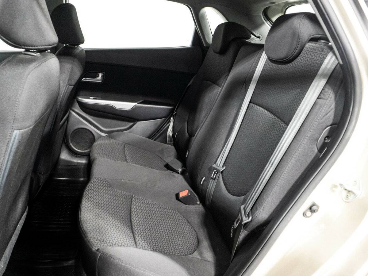 Kia Rio 6-speed, 2014 - Фото №9