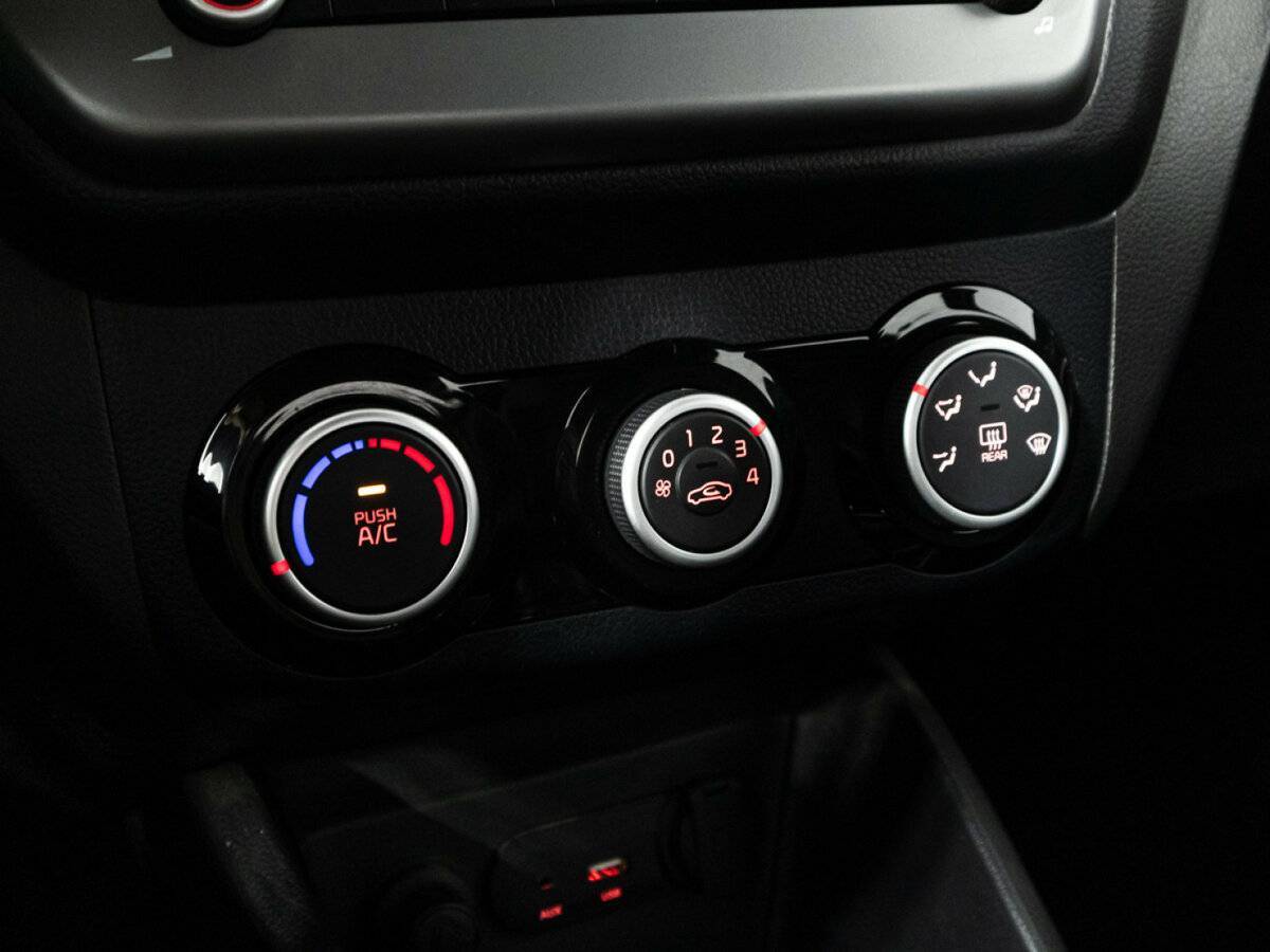 Kia Rio, 2016 - Фото №16