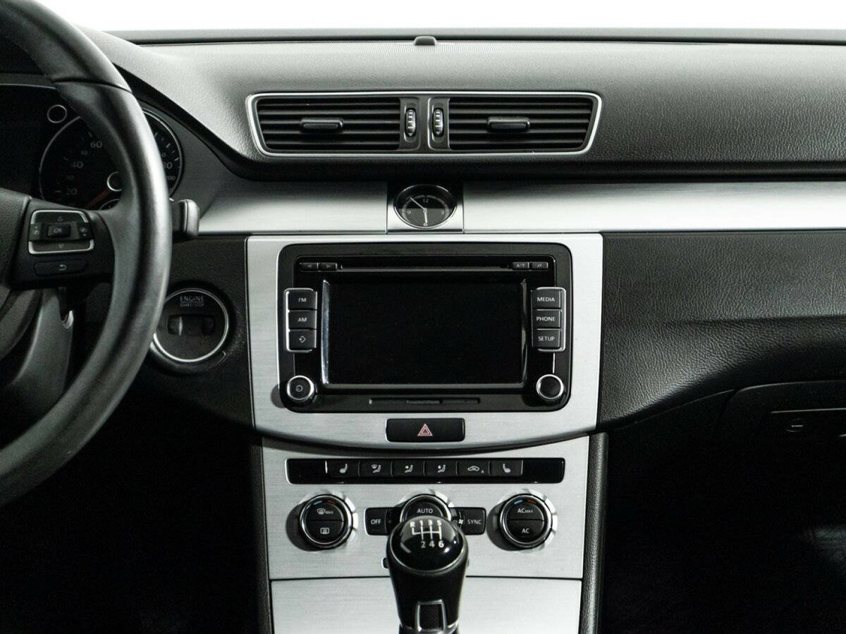 Volkswagen Passat CC, 2012 - Фото №13