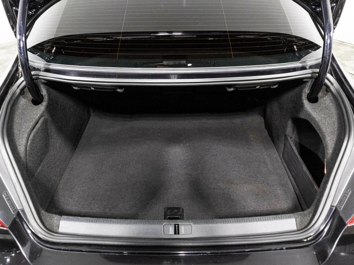 Volkswagen Passat CC, 2012 - Фото №14