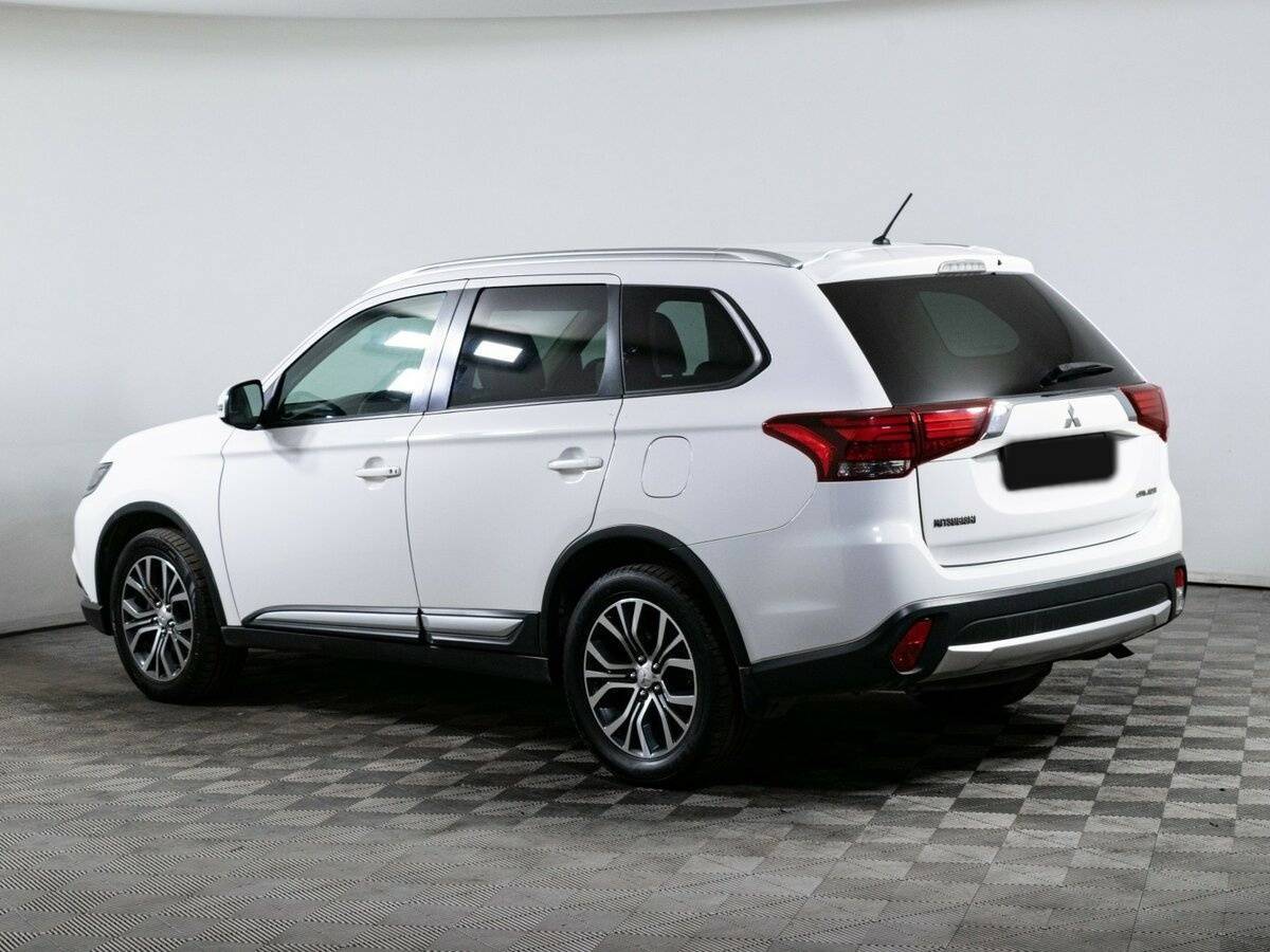 Mitsubishi Outlander, 2016 - Фото №6