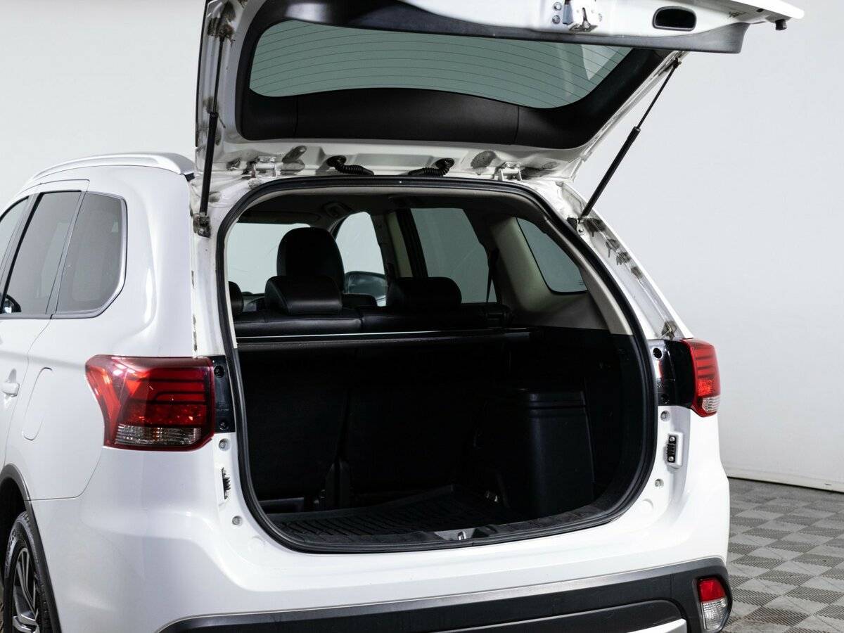 Mitsubishi Outlander, 2016 - Фото №8