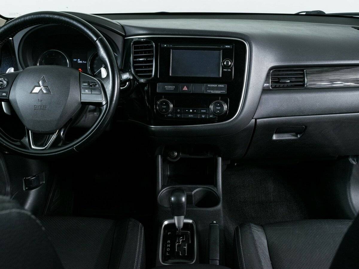 Mitsubishi Outlander, 2016 - Фото №10