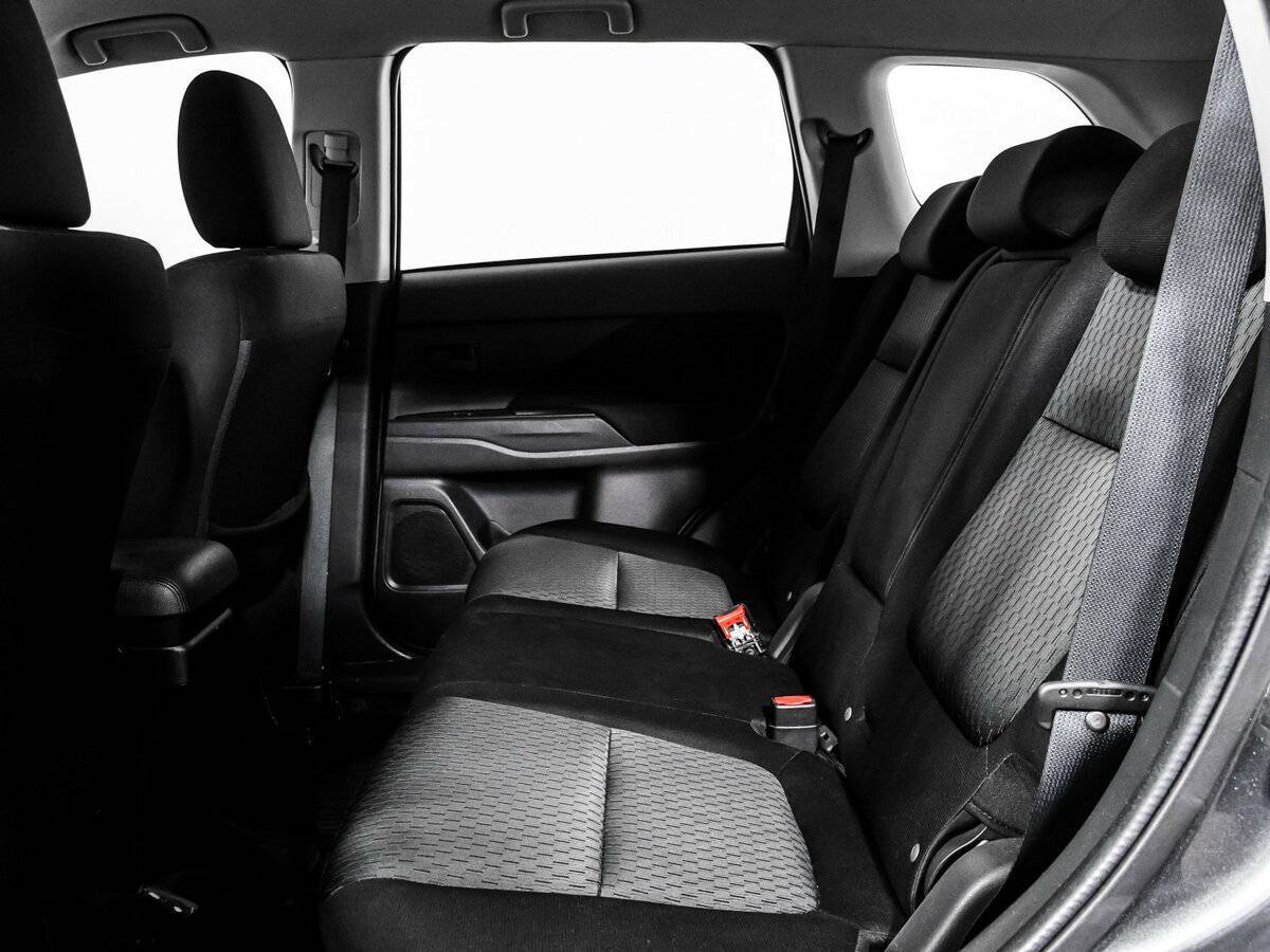 Mitsubishi Outlander, 2015 - Фото №11