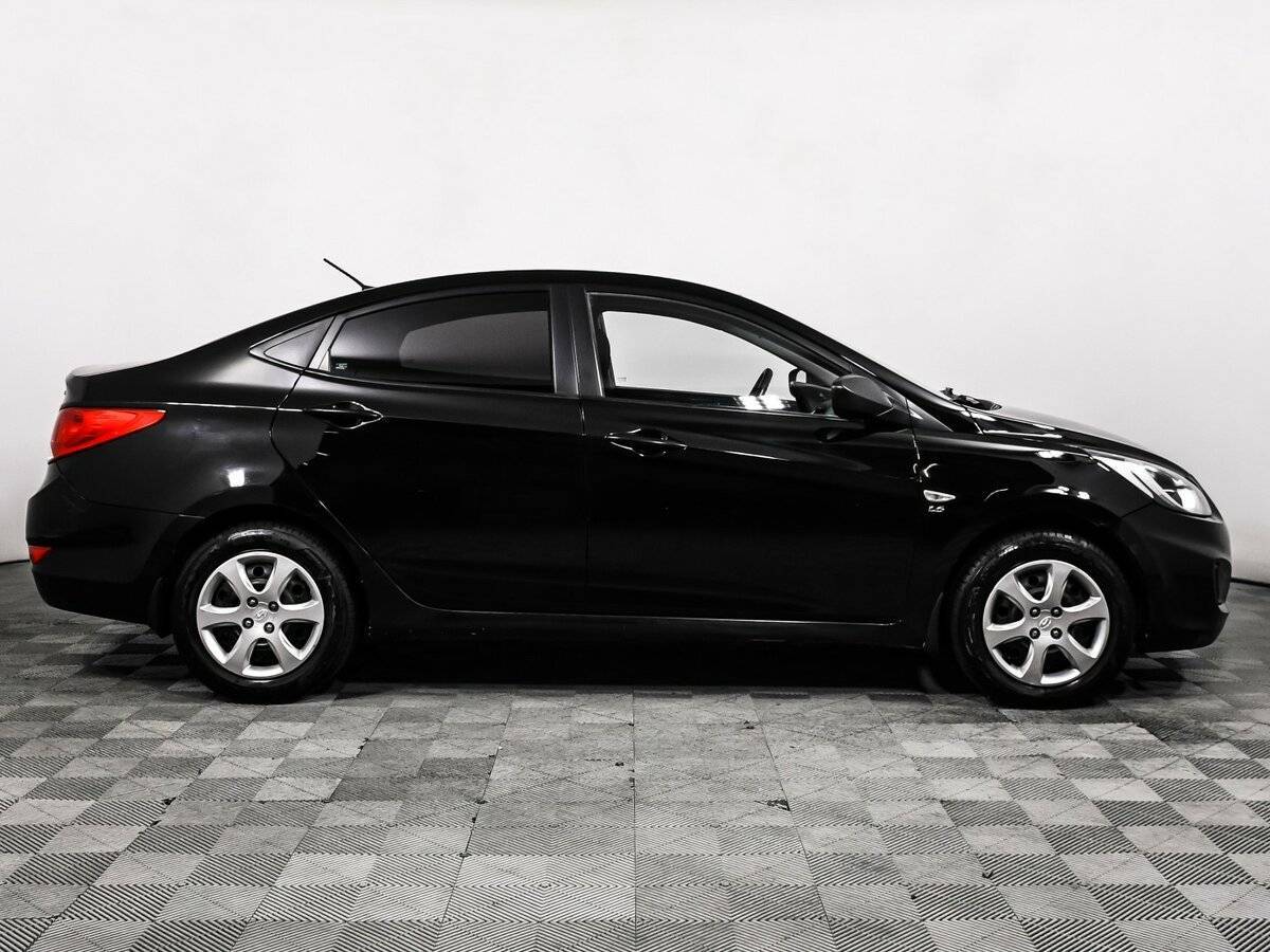 Hyundai Solaris, 2012 - Фото №3