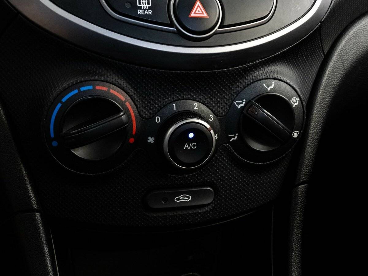 Hyundai Solaris, 2016 - Фото №10