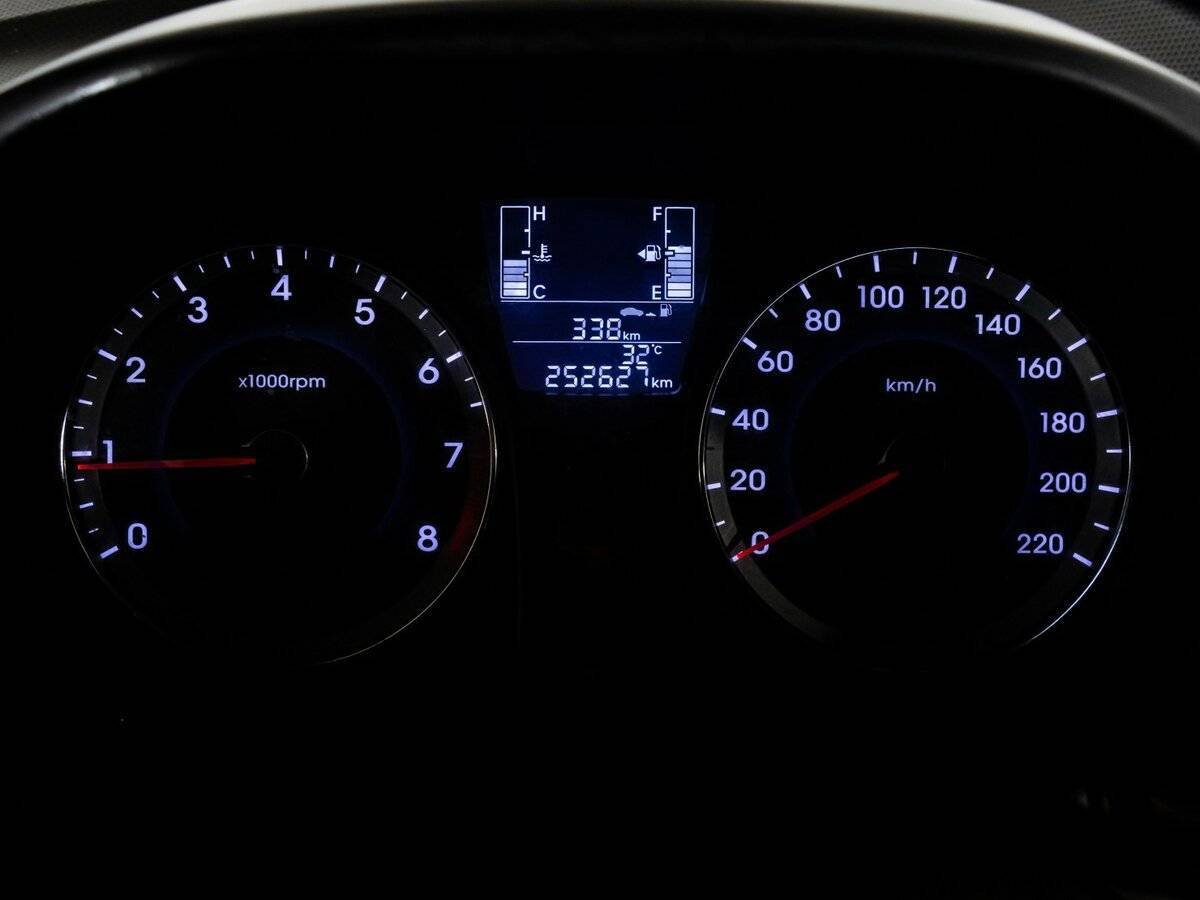 Hyundai Solaris, 2016 - Фото №12