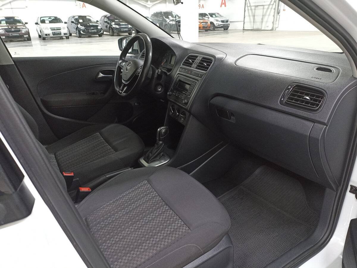 Volkswagen Polo, 2018 - Фото №10