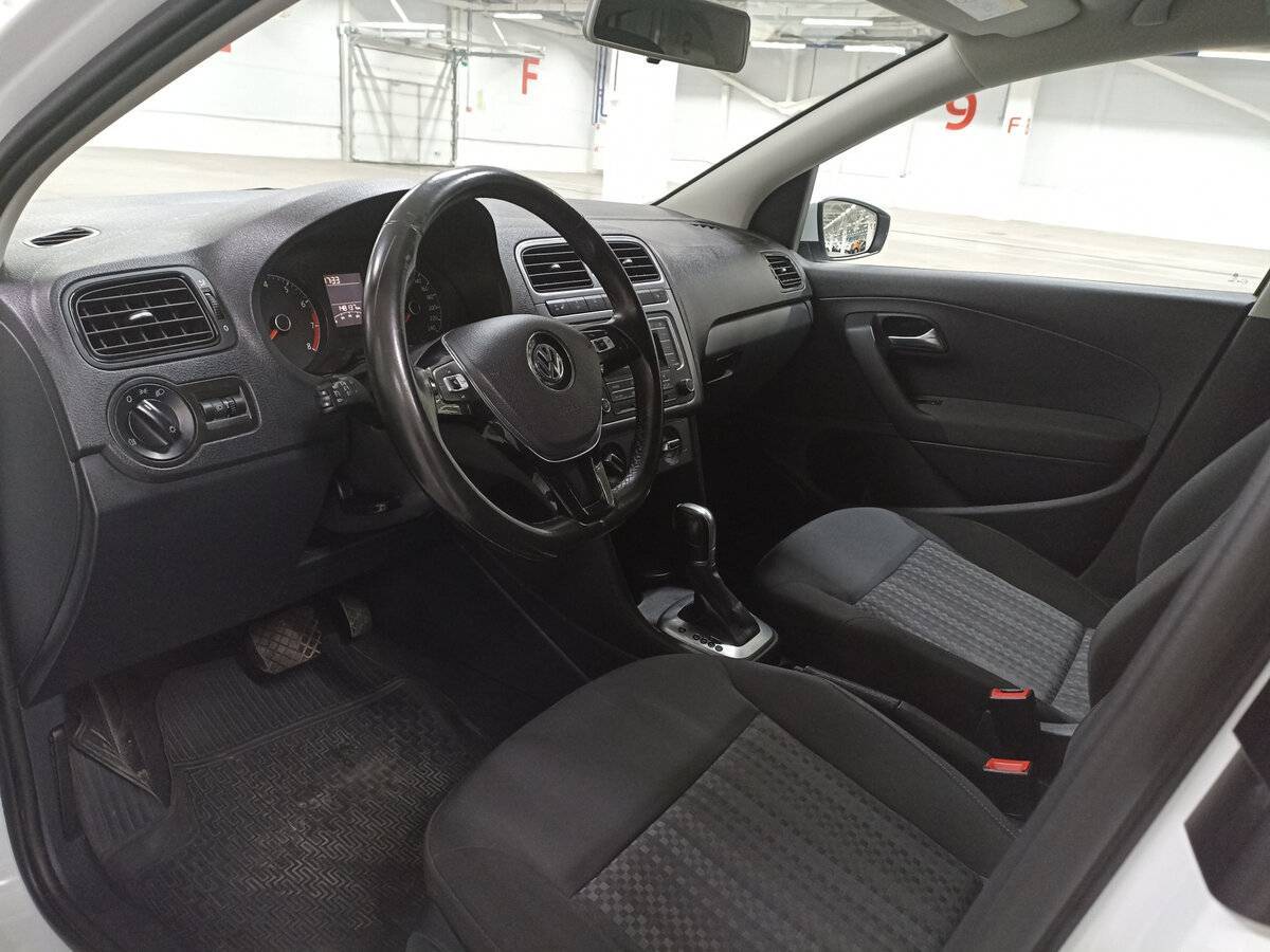 Volkswagen Polo, 2018 - Фото №15