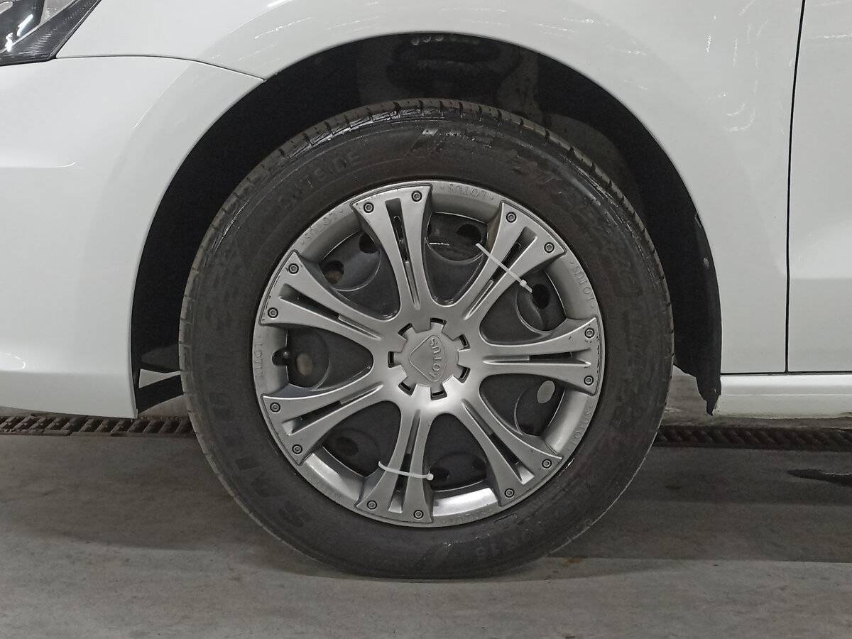 Volkswagen Polo, 2018 - Фото №17