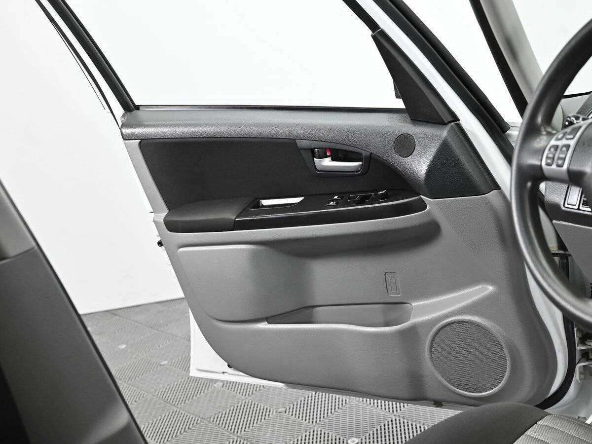 Suzuki SX4, 2013 - Фото №6