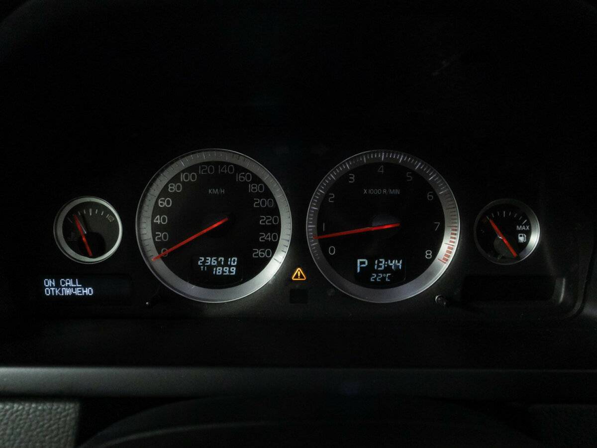 Volvo XC90, 2012 - Фото №11