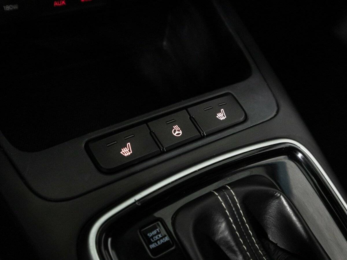 Kia Rio, 2018 - Фото №17