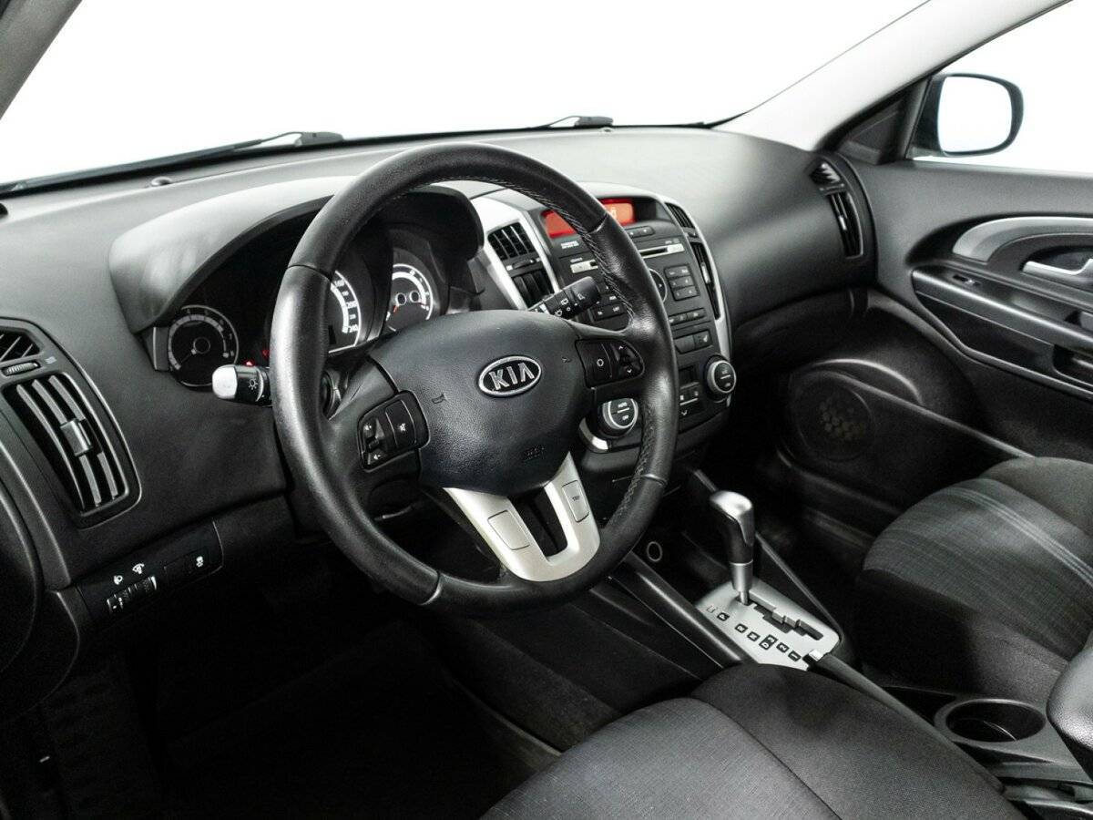 Kia Ceed, 2012 - Фото №10